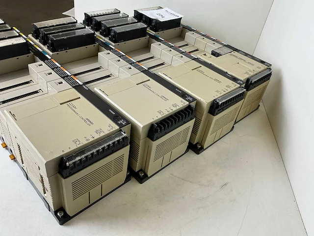 Omron c200h plc module (4x) - afbeelding 7 van  9