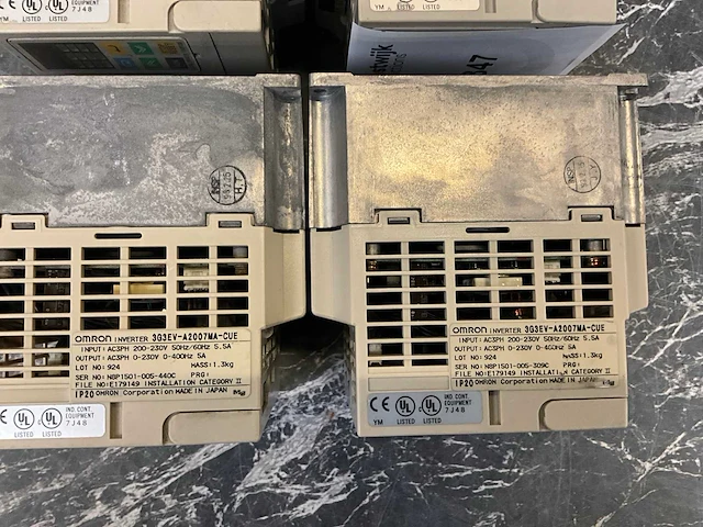 Omron sysdrive 3g3ev frequentieregelaar (4x) - afbeelding 6 van  7