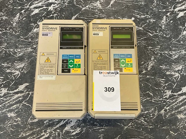Omron sysdrive 3g3fv frequentieregelaar (2x) - afbeelding 2 van  6