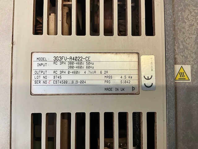 Omron sysdrive 3g3fv frequentieregelaar (2x) - afbeelding 6 van  6