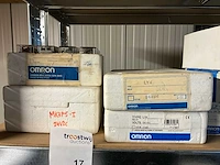 Omron/telemecanique partij diverse elektrische onderdelen - afbeelding 3 van  3