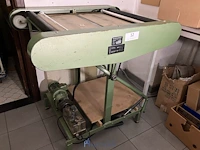 Omslagmachine prakant - afbeelding 1 van  4