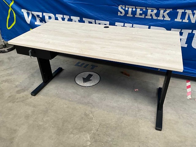 Omt bureau (2x) - afbeelding 1 van  6