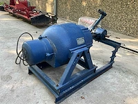Onan gmwc6-255 stroomgenerator tractor - afbeelding 8 van  10
