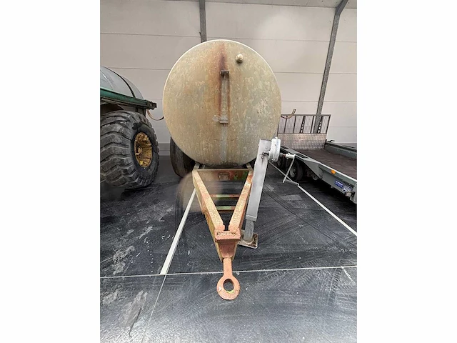 Onbekend - 4800 liter - overige agrarisch - afbeelding 2 van  7