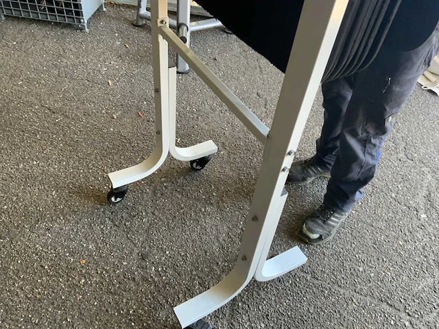 Onbekend matten met rek krachtstation - afbeelding 5 van  5