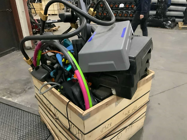 Onbekend mistery box krachtstation - afbeelding 1 van  6