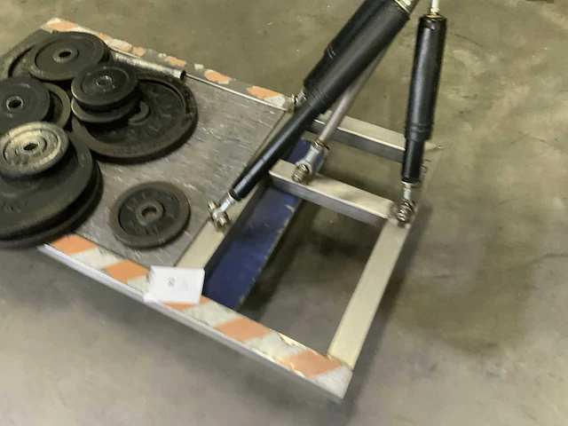 Onbekend rug machine krachtstation - afbeelding 2 van  6