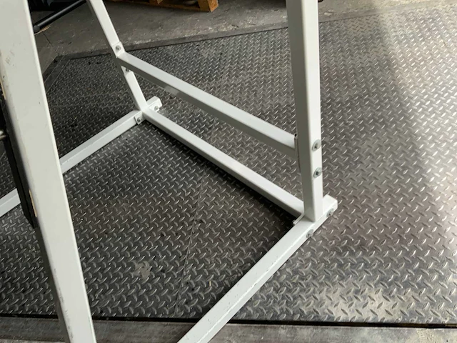 Onbekend squat rek krachtstation - afbeelding 4 van  4