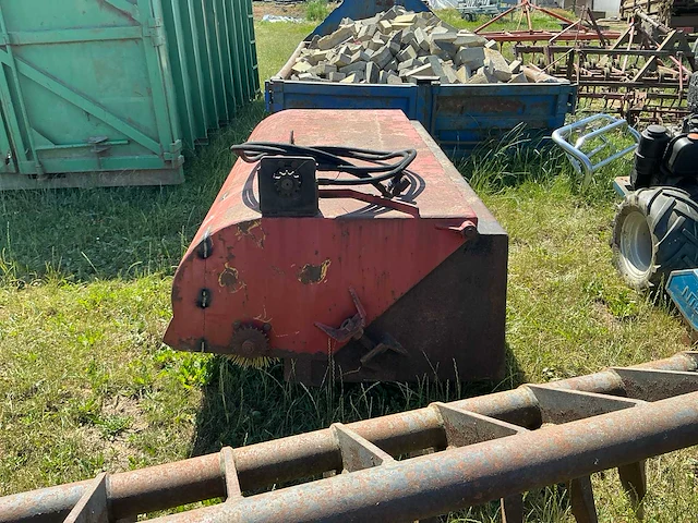 Onbekend veegmachine straatveegmachine - afbeelding 2 van  9