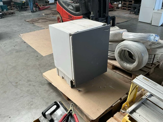 Onderbouw koelkast - afbeelding 1 van  4