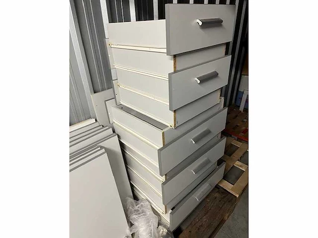 Onderdelen labomeubilair - laboratoriummeubilair - afbeelding 3 van  5