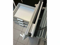 Onderdelen labomeubilair - laboratoriummeubilair - afbeelding 5 van  5