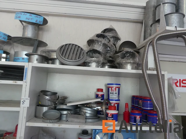 Onderdelen voor ventilatie, fumistery, sanitair, etc. - afbeelding 15 van  19