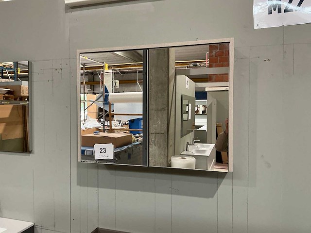 Onderkast sanijura + spiegelkast - afbeelding 5 van  7