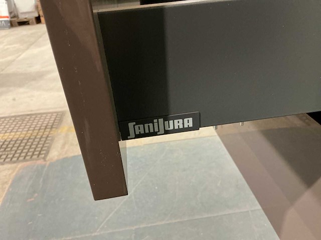 Onderkast sanijura + spiegelkast - afbeelding 7 van  7