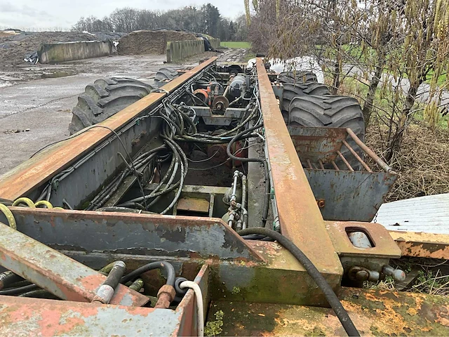 Onderstel van silagewagen dezeure m33 - afbeelding 8 van  21