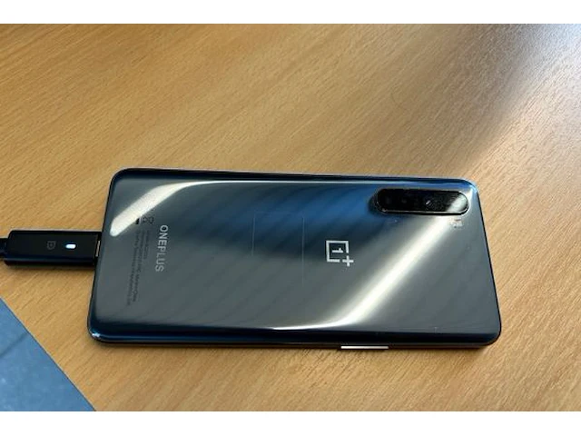 One plus gsm - afbeelding 2 van  9