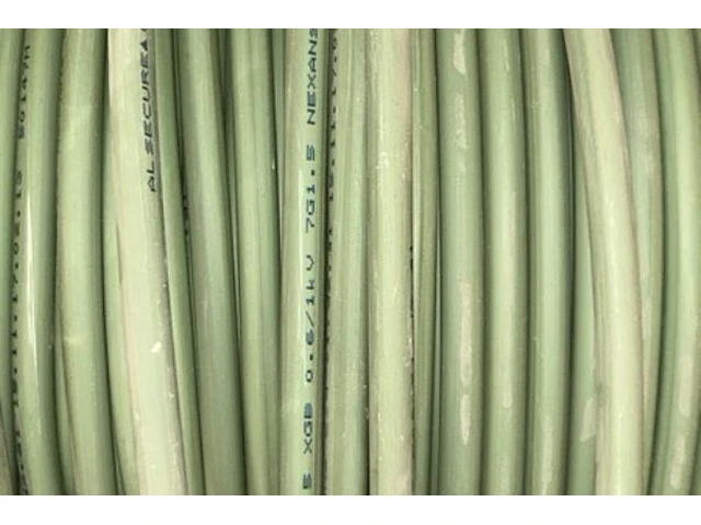 Ong 100 meter kabel op rol - afbeelding 2 van  3