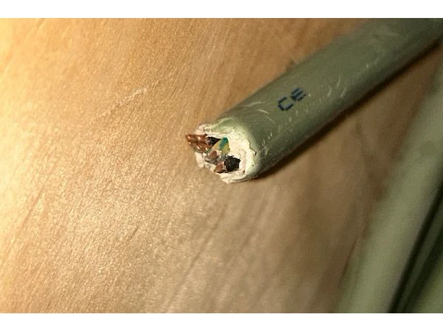 Ong 100 meter kabel op rol - afbeelding 3 van  3