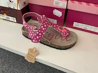 Ong 120 paar kinderschoenen - afbeelding 7 van  8