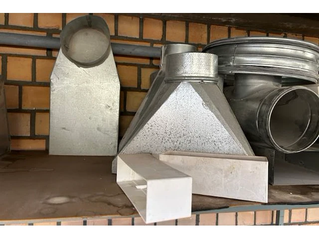 Ong 15 galvanisé ventilatieonderdelen - afbeelding 2 van  5