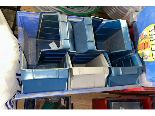 Ong 25 diverse bakken - afbeelding 3 van  4