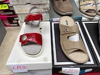 Ong 38 paar schoenen voor dames en heren - afbeelding 2 van  6