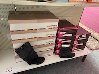 Ong 40 paar schoenen - afbeelding 1 van  3