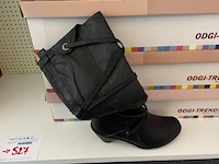 Ong 40 paar schoenen - afbeelding 2 van  3