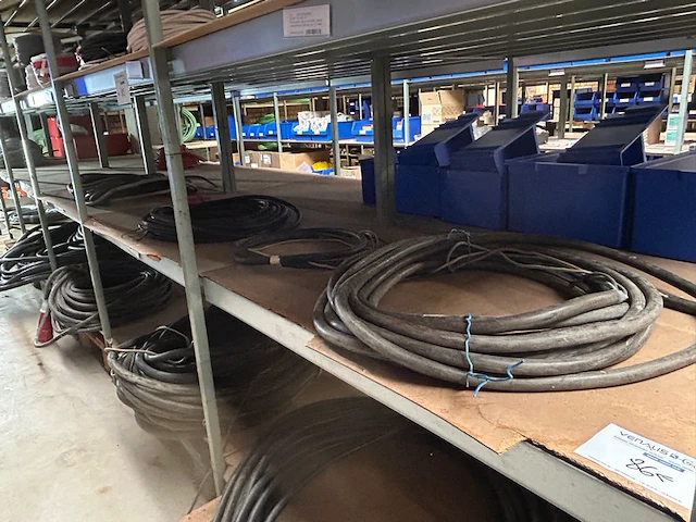 Ong 5 kabels - afbeelding 1 van  8