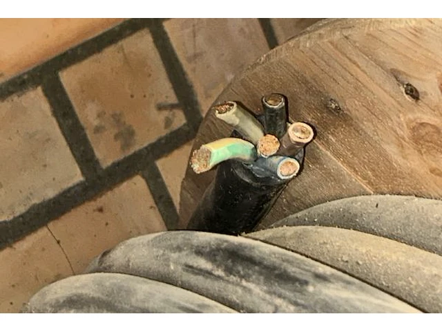 Ong 50 m kabel op rol - afbeelding 3 van  3