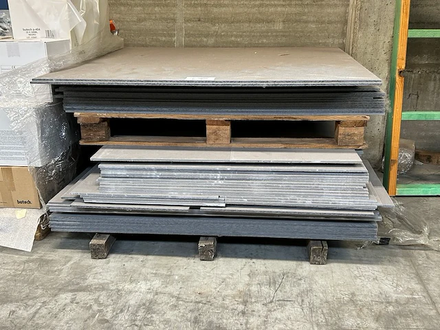 Ong 50 panelen - afbeelding 1 van  1