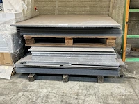 Ong 50 panelen - afbeelding 1 van  1