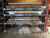 Ong 6 paletten + inhoud - afbeelding 1 van  1