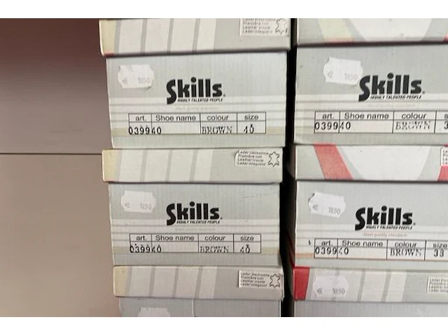 Ong 65 paar damesschoenen - afbeelding 6 van  8
