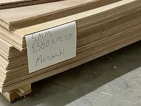 Ong 68 meranti platen 5 mm dikte - afbeelding 1 van  7