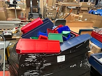 Ong 70 sorteerbakjes - afbeelding 1 van  3