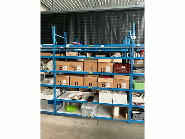 Ongeveer 17 lpm magazijnstelling - afbeelding 3 van  7