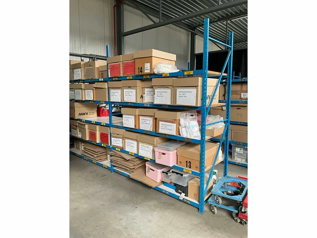 Ongeveer 21 lpm magazijnstelling - afbeelding 6 van  12
