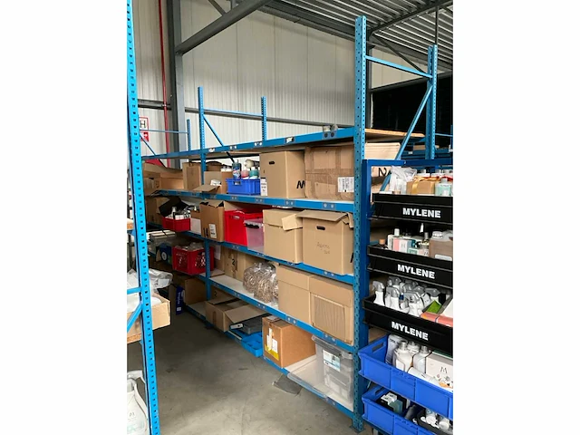 Ongeveer 21 lpm magazijnstelling - afbeelding 8 van  12