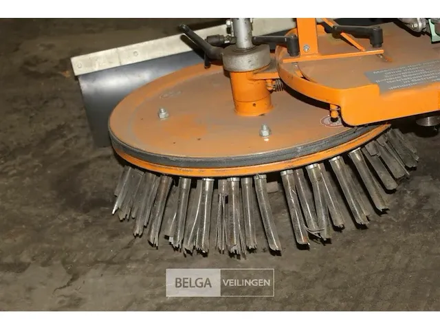 Onkruidbeheermachine michaelis - afbeelding 5 van  7