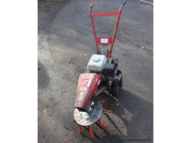 Onkruidborstelmachine nimos - afbeelding 1 van  2