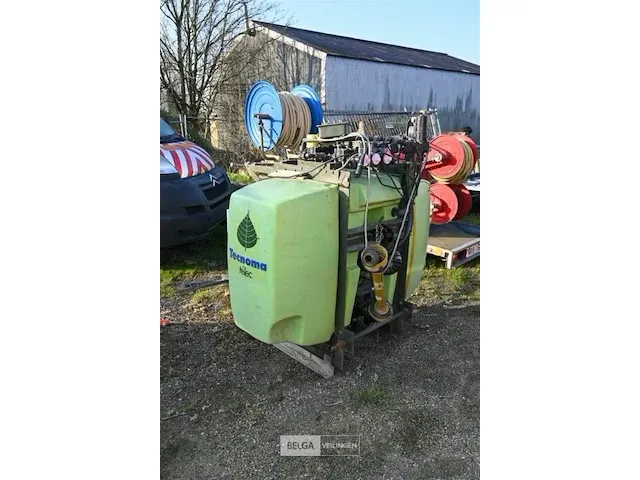 Onkruidspuit voor achter tractor - afbeelding 1 van  10