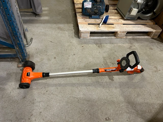 Onkruidveegmachine powerplus - afbeelding 1 van  5