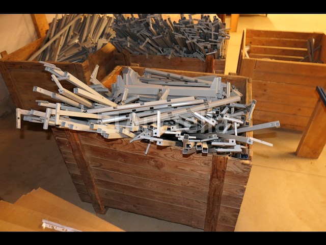 Ontmantelde rekken - afbeelding 6 van  16