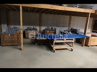 Ontmantelde rekken - afbeelding 1 van  16