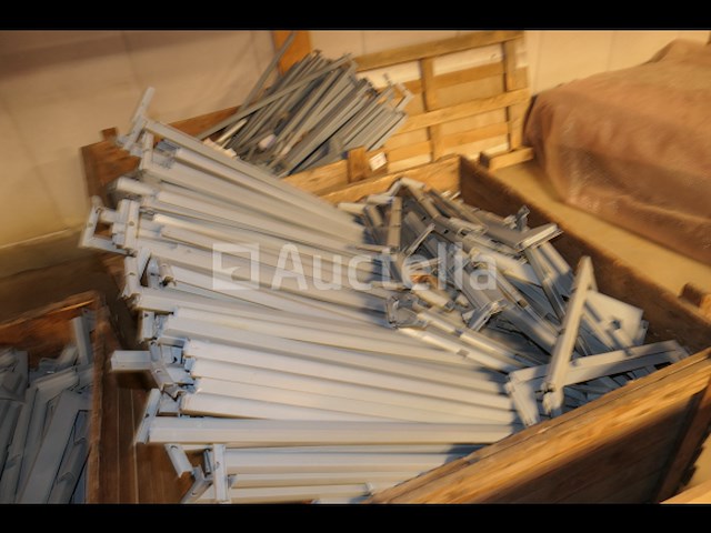 Ontmantelde rekken - afbeelding 16 van  16