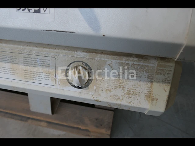 Ontmantelde zonnebank acn systems belgium h360c 00 per - afbeelding 8 van  8