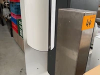 Ontsmetingsmiddeldispensers + ontsmettingsmiddelen - afbeelding 3 van  6